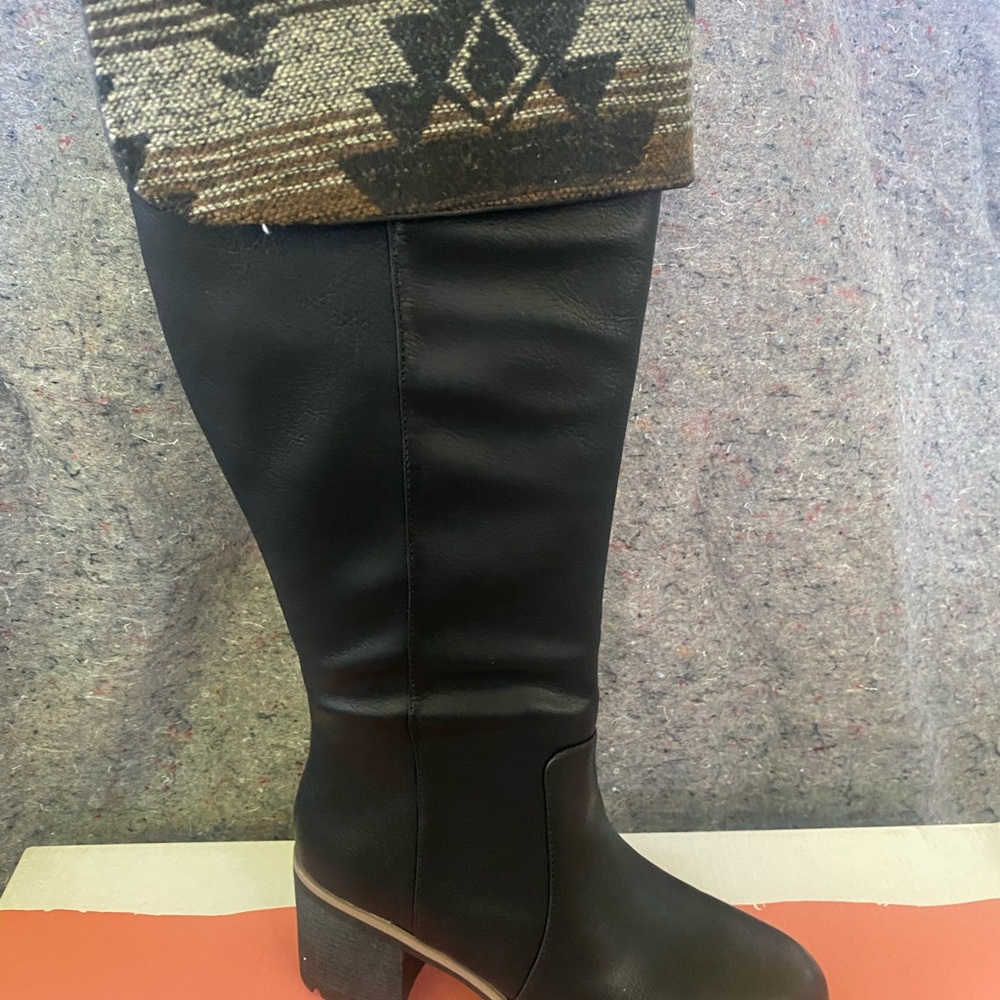 Naturalizer Black Over the Knee Boots with Stretchy Upper